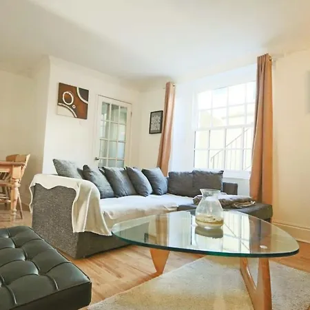 Meridian Place 25 - Hopewell Apartment Bristol