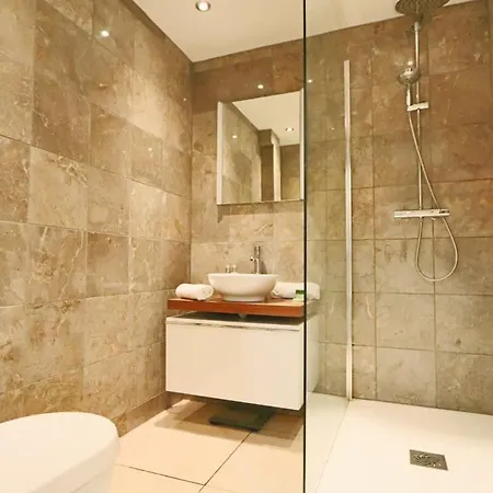 Meridian Place 25 - Hopewell Apartment